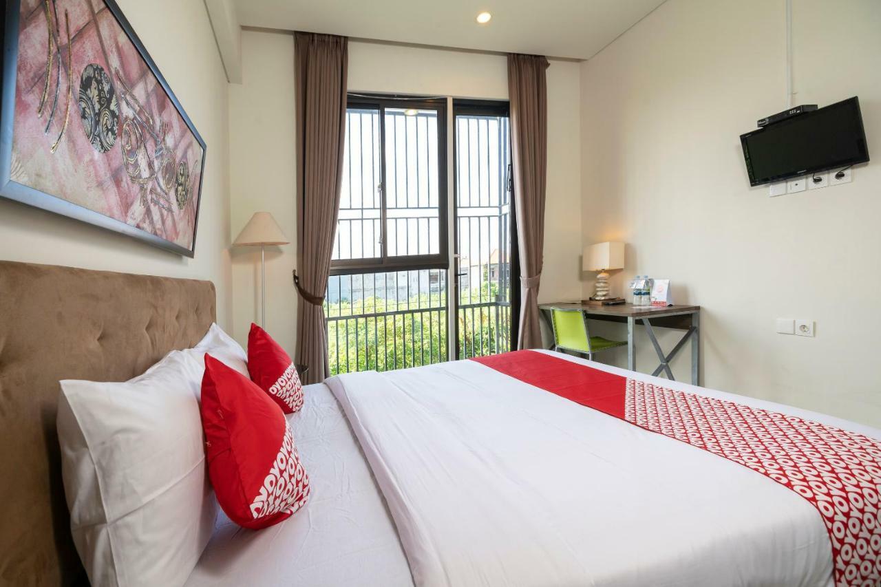 Oyo 697 Olivia Inn Denpasar Legian Eksteriør billede