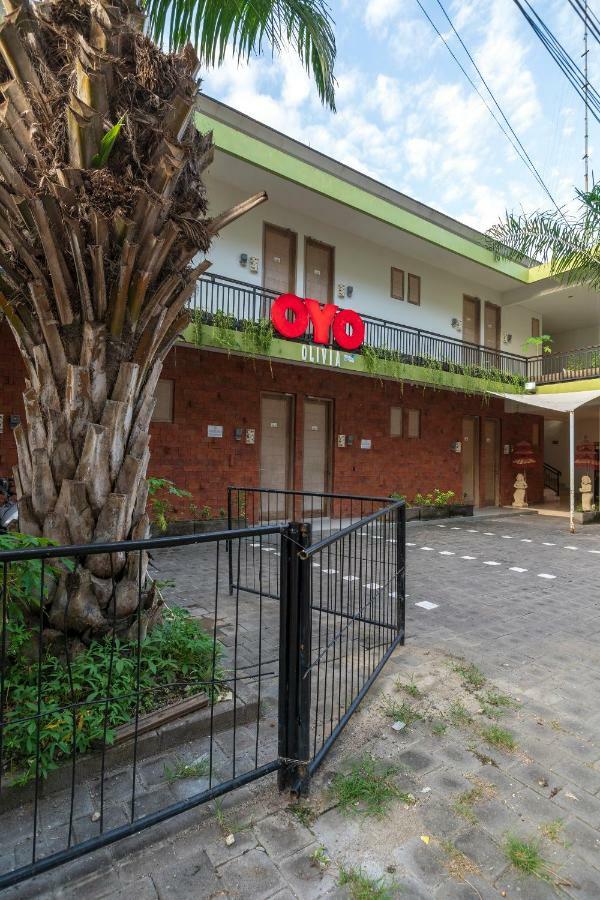 Oyo 697 Olivia Inn Denpasar Legian Eksteriør billede