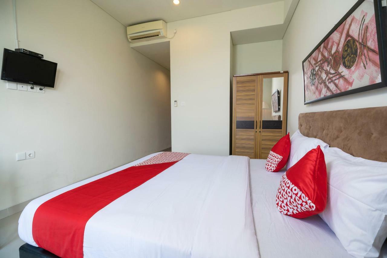 Oyo 697 Olivia Inn Denpasar Legian Eksteriør billede